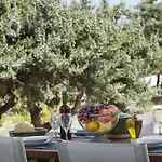Aparthotel Kedros 4*