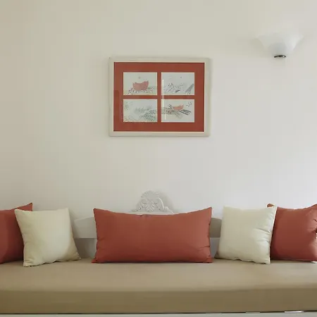 Kedros Aparthotel 3*