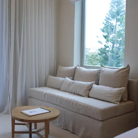 Kedros Aparthotel 3*