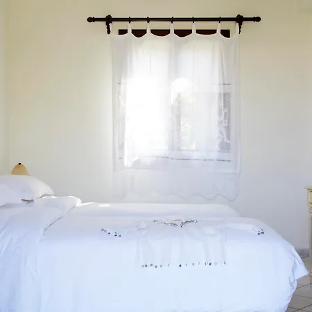 Kedros Aparthotel