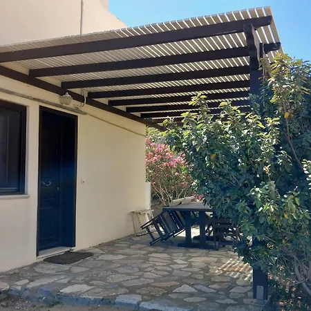 Aparthotel Kedros